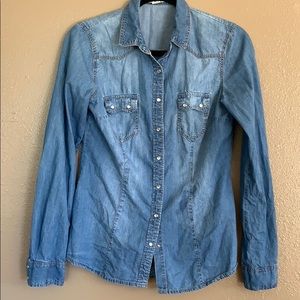 Blue jean long sleeve shirt